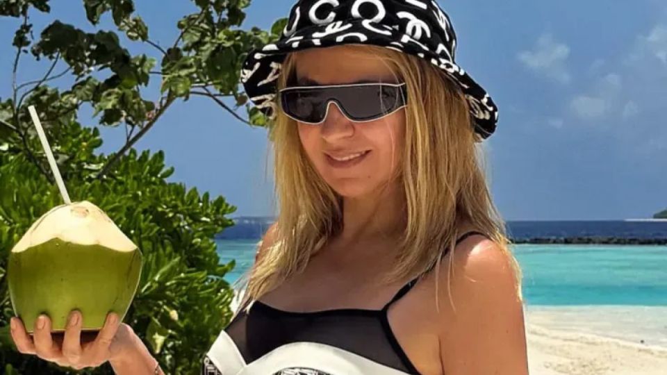 Яна Рудковская: "Я не удлиняла ноги в фотошопе!" Яна Рудковская: "Я не удлиняла ноги в фотошопе!"