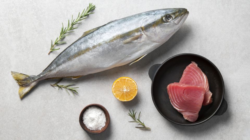 Вкуснее скумбрии вы не пробовали — рецепт холодного посола: просто тает во рту