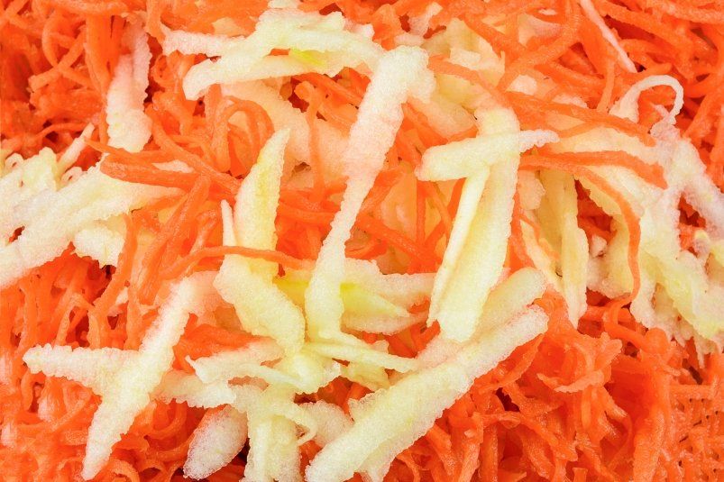 Этот салат из своих продуктов в СССР могли есть хоть каждый день: никому не надоедал