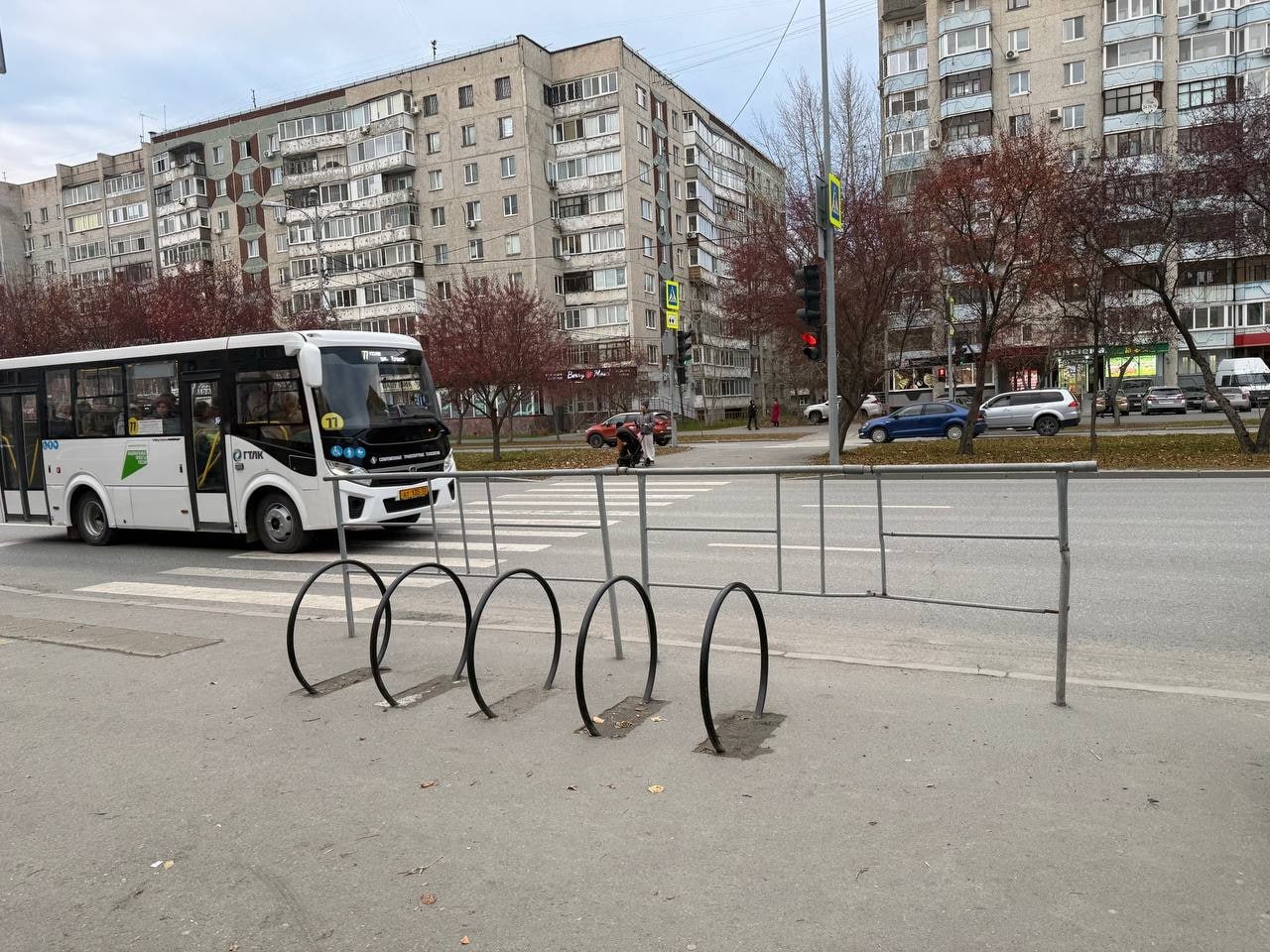 Максим Афанасьев: Во время прямой линии губернатора Тюменской области А.В. Моора поступили вопросы, связанные с заменой автобусов среднего класса на большегрузные модели на городских маршрутах Максим Афанасьев: Во время прямой линии губернатора Тюменской области А.В. Моора поступили вопросы, связанные с заменой автобусов среднего класса на большегрузные модели на городских маршрутах