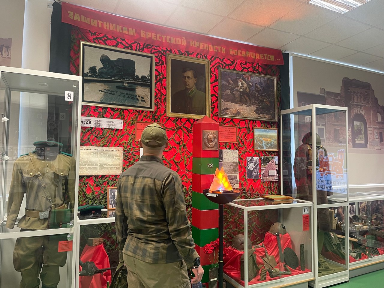 Тюменские школьники встретились с героем Тюменские школьники встретились с героем