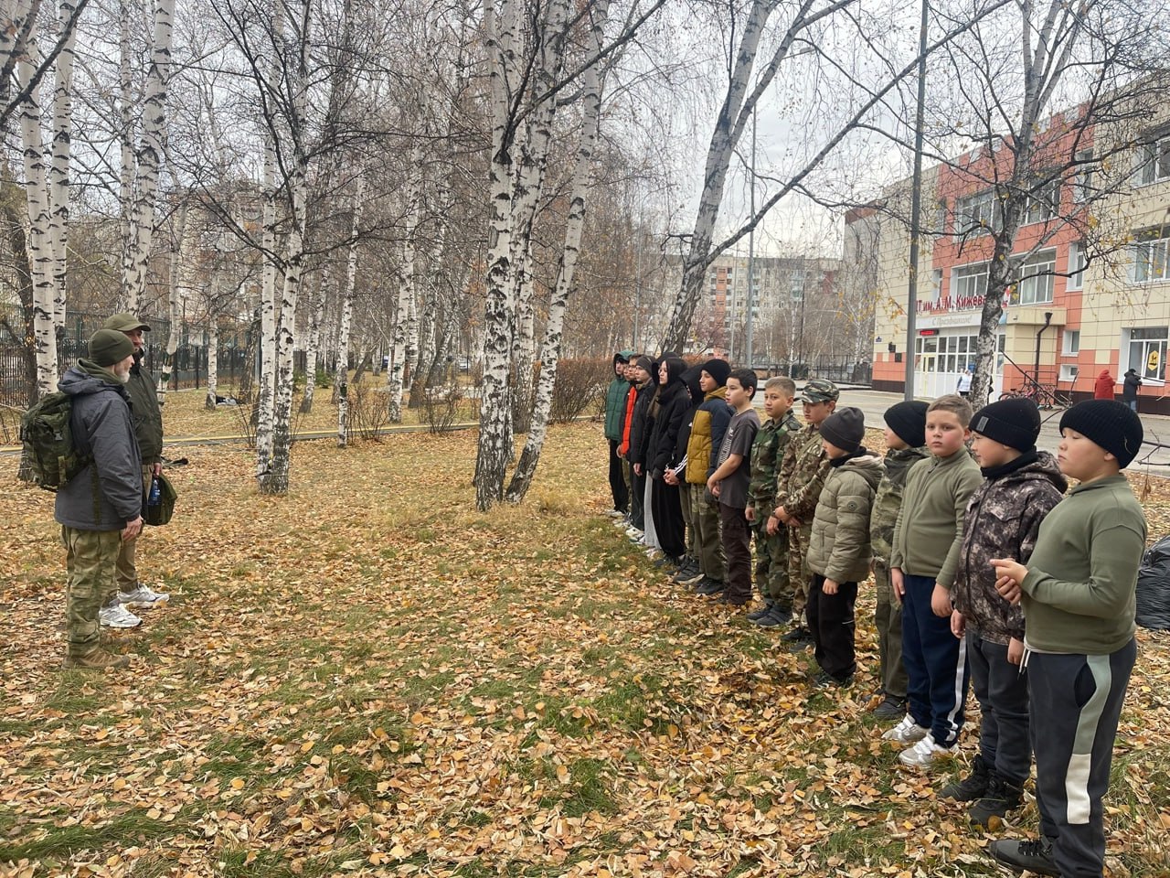 Тюменские школьники встретились с героем