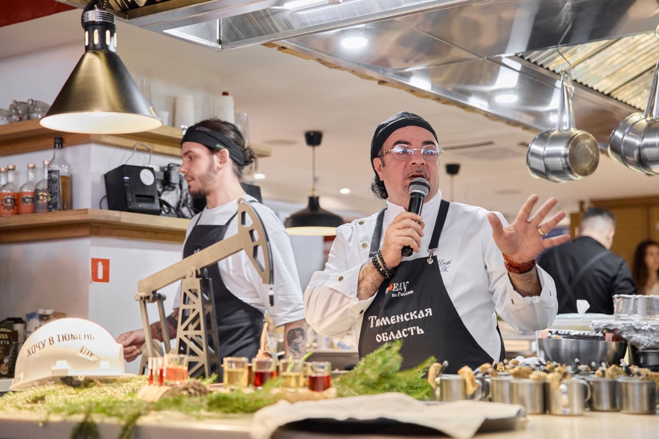 Команда Тюменской области приняла участие в мероприятии "Код регионов" и международной выставке "ПИР Экспо 2025" Команда Тюменской области приняла участие в мероприятии "Код регионов" и международной выставке "ПИР Экспо 2025"