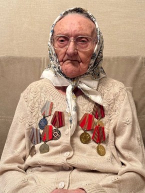 В Тюмени 100-летний юбилей отмечает труженица тыла Эмилия Яковлевна Бейзель