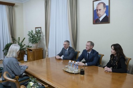 Александр Моор обсудил с председателем комитета Госдумы РФ по просвещению РФ Ириной Белых перспективы развития системы среднего профессионального образования