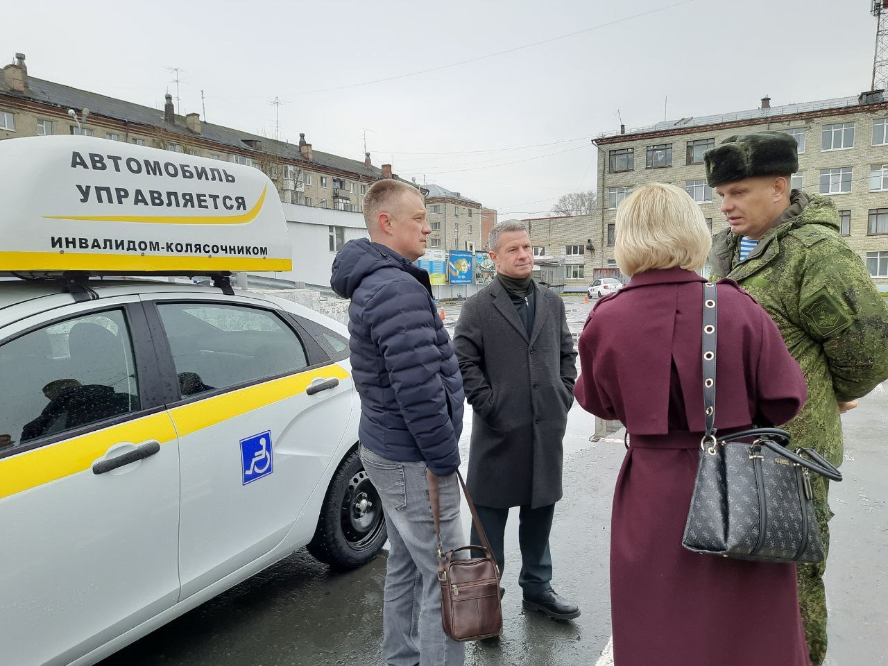 Тюменские ветераны СВО с инвалидностью смогут обучиться вождению автомобиля с ручным управлением Тюменские ветераны СВО с инвалидностью смогут обучиться вождению автомобиля с ручным управлением