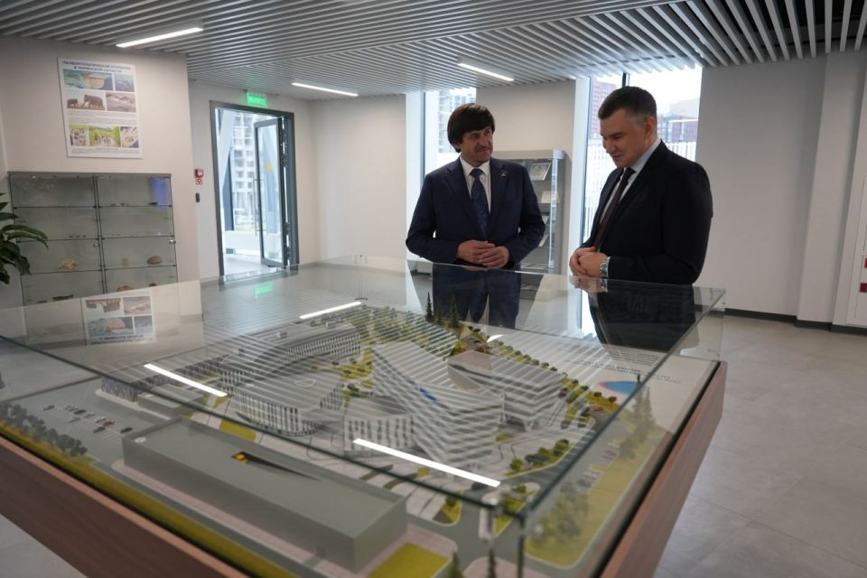 Максим Афанасьев: Предприятие завтрашнего дня – так можно назвать ООО «НОВАТЭК НТЦ»: опираясь на опыт прошлых лет и грамотно и оперативно реагируя на существующую ситуацию, компания последовательно внедряет передовые...