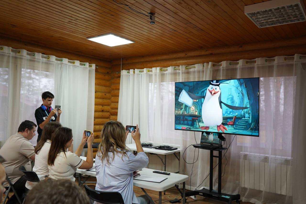 Участники хакатона в Тюмени разработали цифровых учителей будущего Участники хакатона в Тюмени разработали цифровых учителей будущего