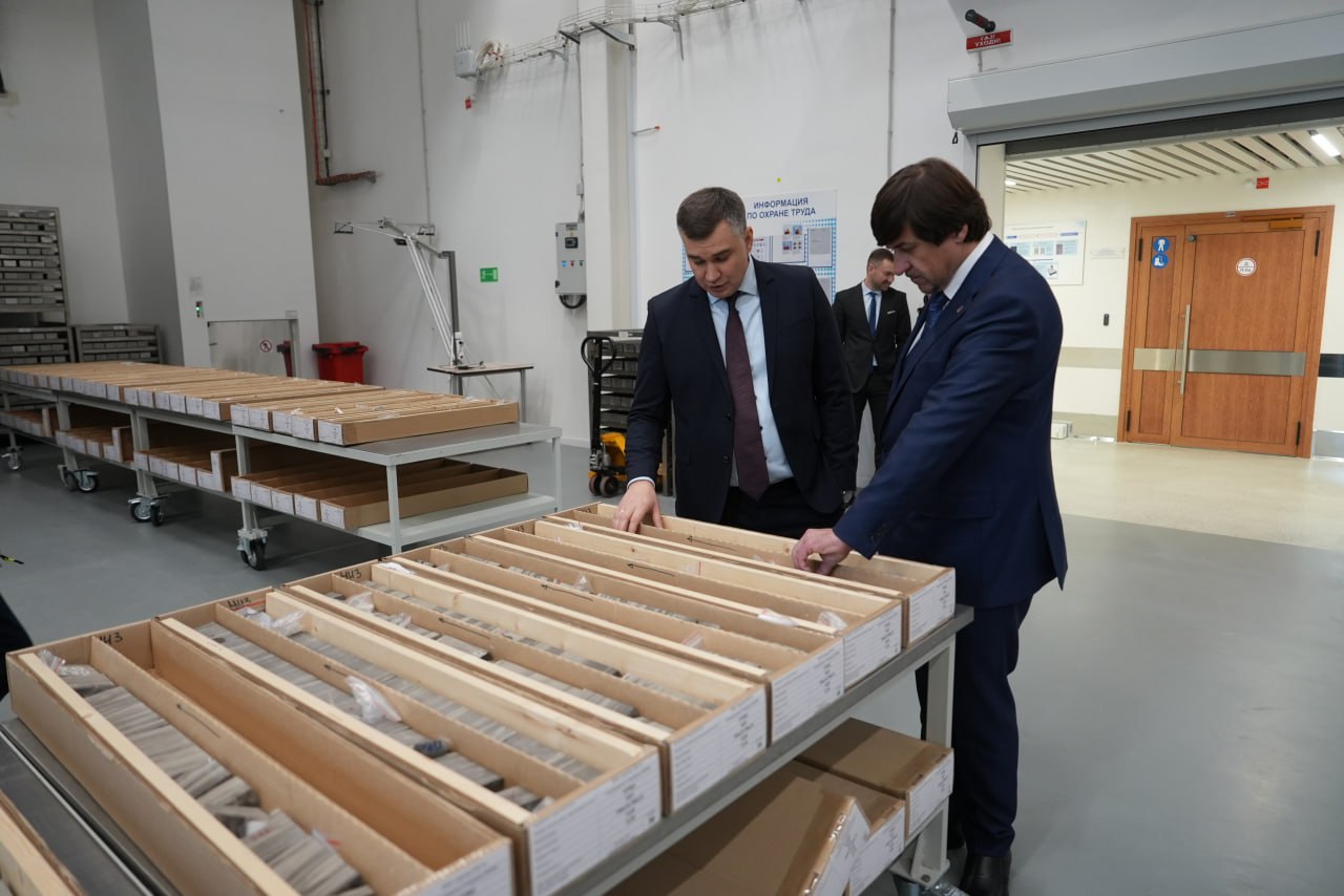 Максим Афанасьев: Предприятие завтрашнего дня – так можно назвать ООО «НОВАТЭК НТЦ»: опираясь на опыт прошлых лет и грамотно и оперативно реагируя на существующую ситуацию, компания последовательно внедряет передовые... Максим Афанасьев: Предприятие завтрашнего дня – так можно назвать ООО «НОВАТЭК НТЦ»: опираясь на опыт прошлых лет и грамотно и оперативно реагируя на существующую ситуацию, компания последовательно внедряет передовые...