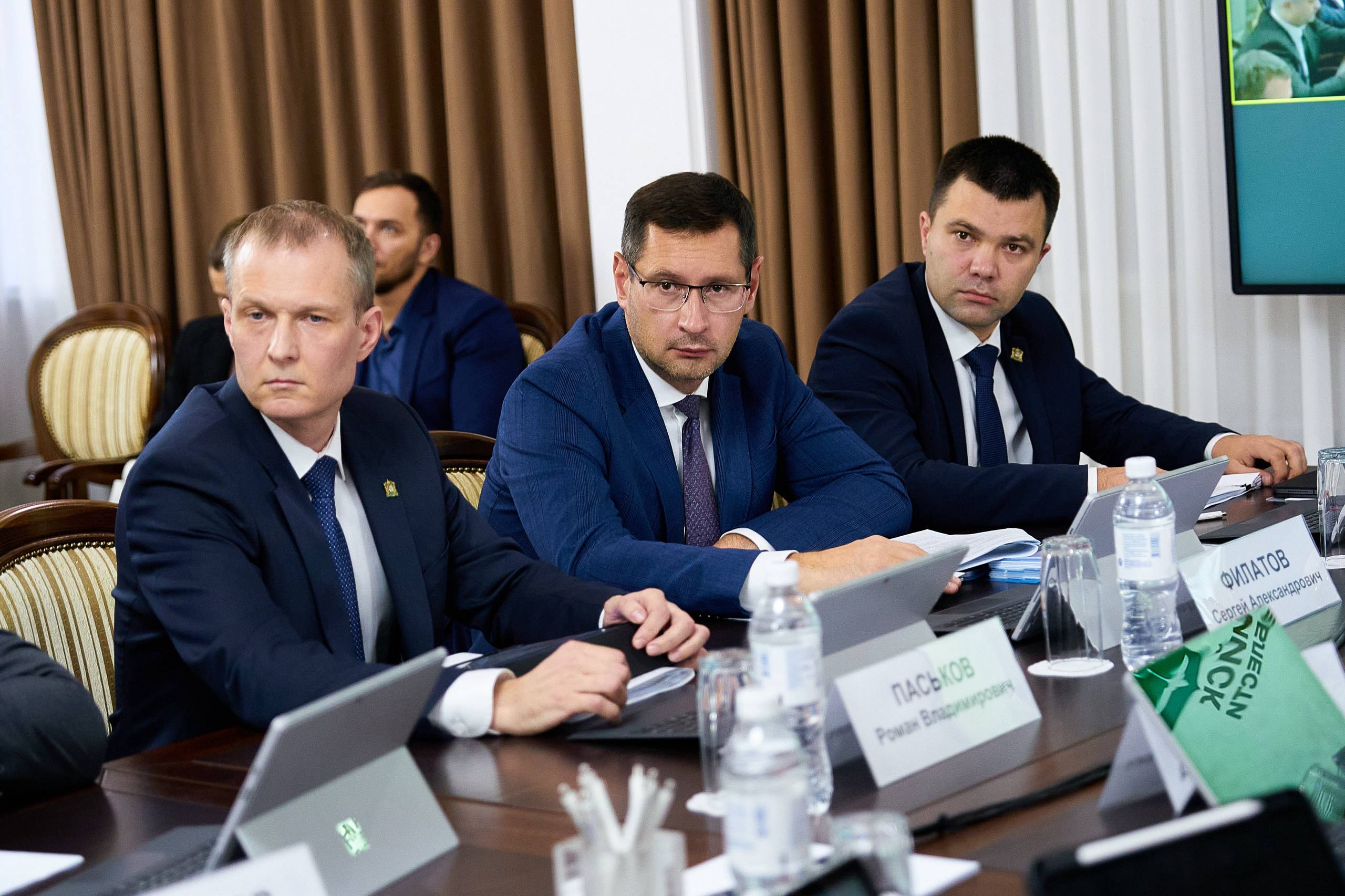 Руслан Кухарук: На заседании Правительства Югры одобрен проект окружного закона «О бюджете Ханты-Мансийского автономного округа – Югры на 2026 год и на плановый период 2027 и 2028 годов» Руслан Кухарук: На заседании Правительства Югры одобрен проект окружного закона «О бюджете Ханты-Мансийского автономного округа – Югры на 2026 год и на плановый период 2027 и 2028 годов»