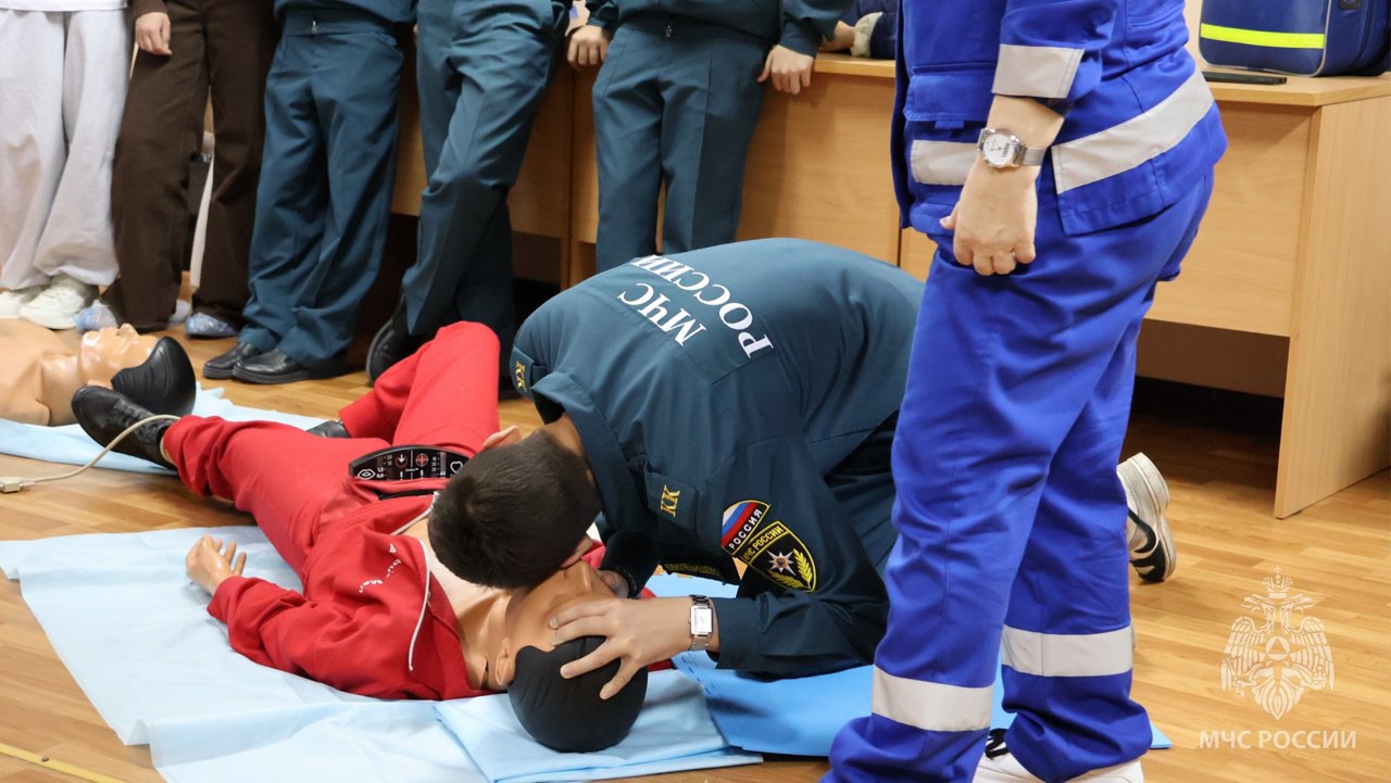 Всё о работе Центра медицины катастроф - для тобольских кадет МЧС России