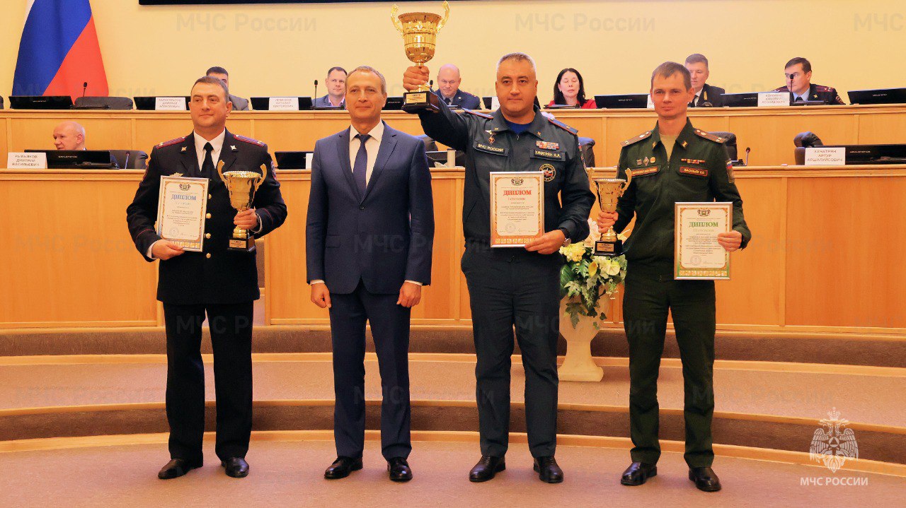 Очередной спортивный триумф тюменских пожарных! Очередной спортивный триумф тюменских пожарных!