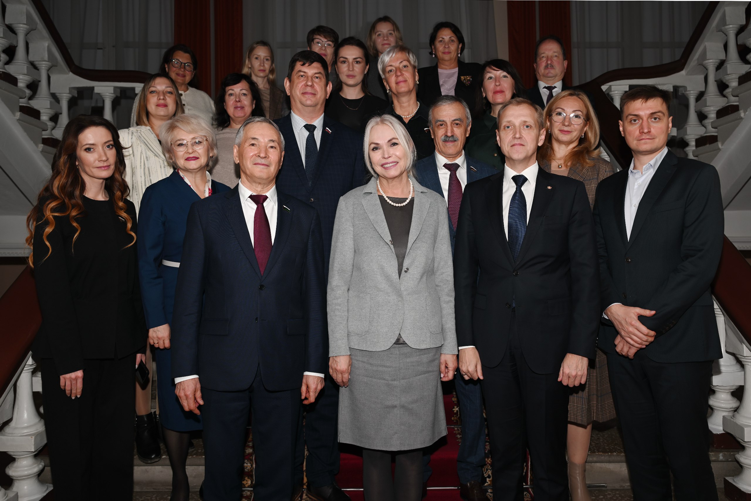 Сегодня в Тюменской областной думе состоялись выездное заседание Комитета Госдумы РФ по просвещению