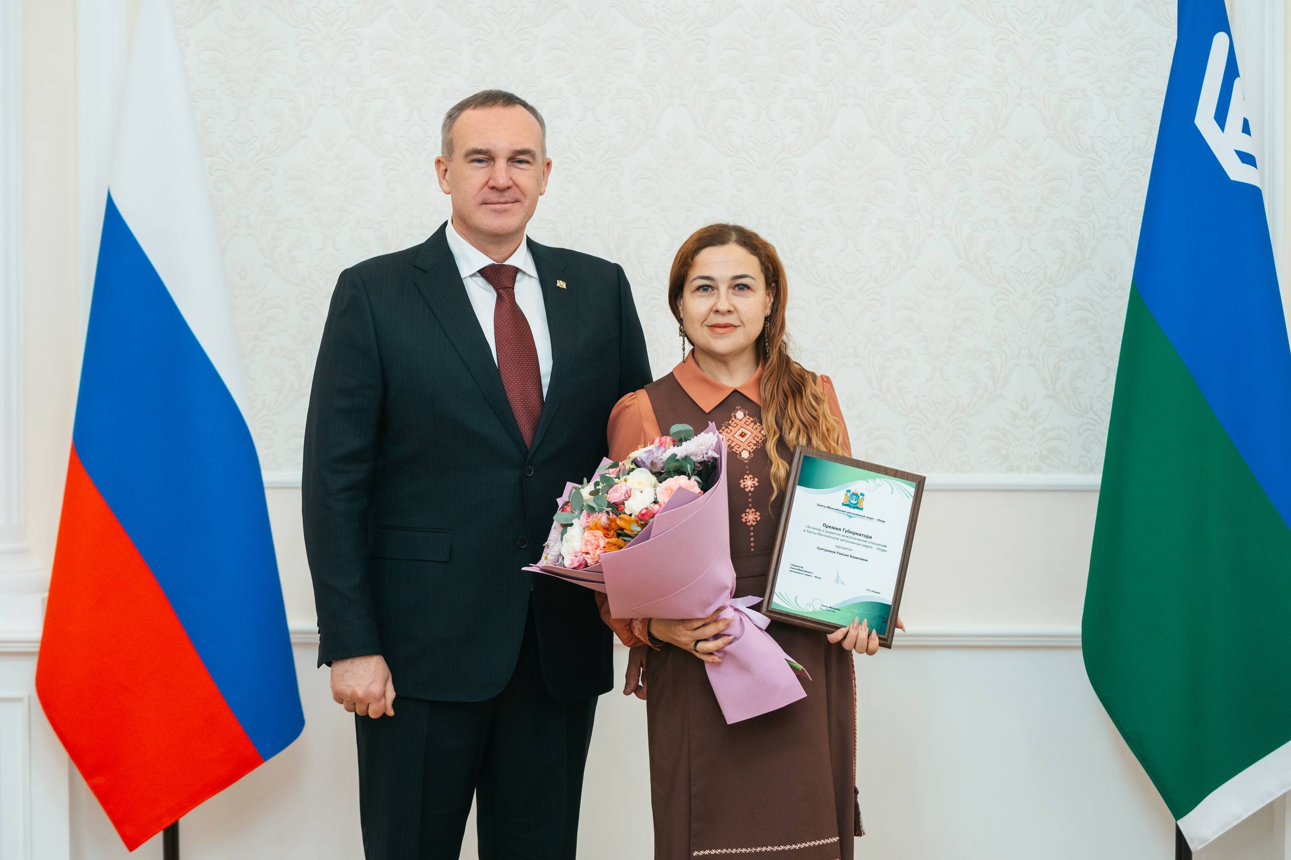 Руслан Кухарук: В рамках Всероссийской программы «Мы – граждане России!» вручил первые паспорта активистам «Движения Первых».  Руслан Кухарук: В рамках Всероссийской программы «Мы – граждане России!» вручил первые паспорта активистам «Движения Первых».