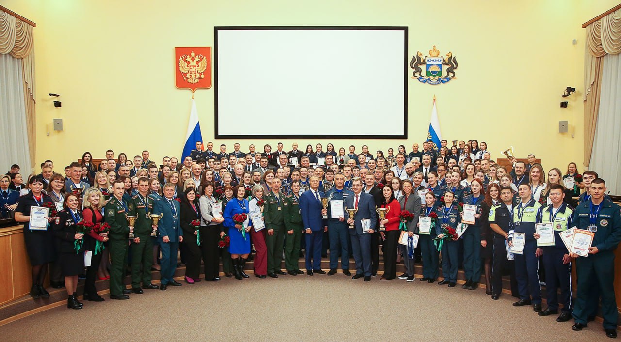 Подведены итоги XXII Спартакиады федеральных органов государственной власти, действующих в Тюменской области Подведены итоги XXII Спартакиады федеральных органов государственной власти, действующих в Тюменской области