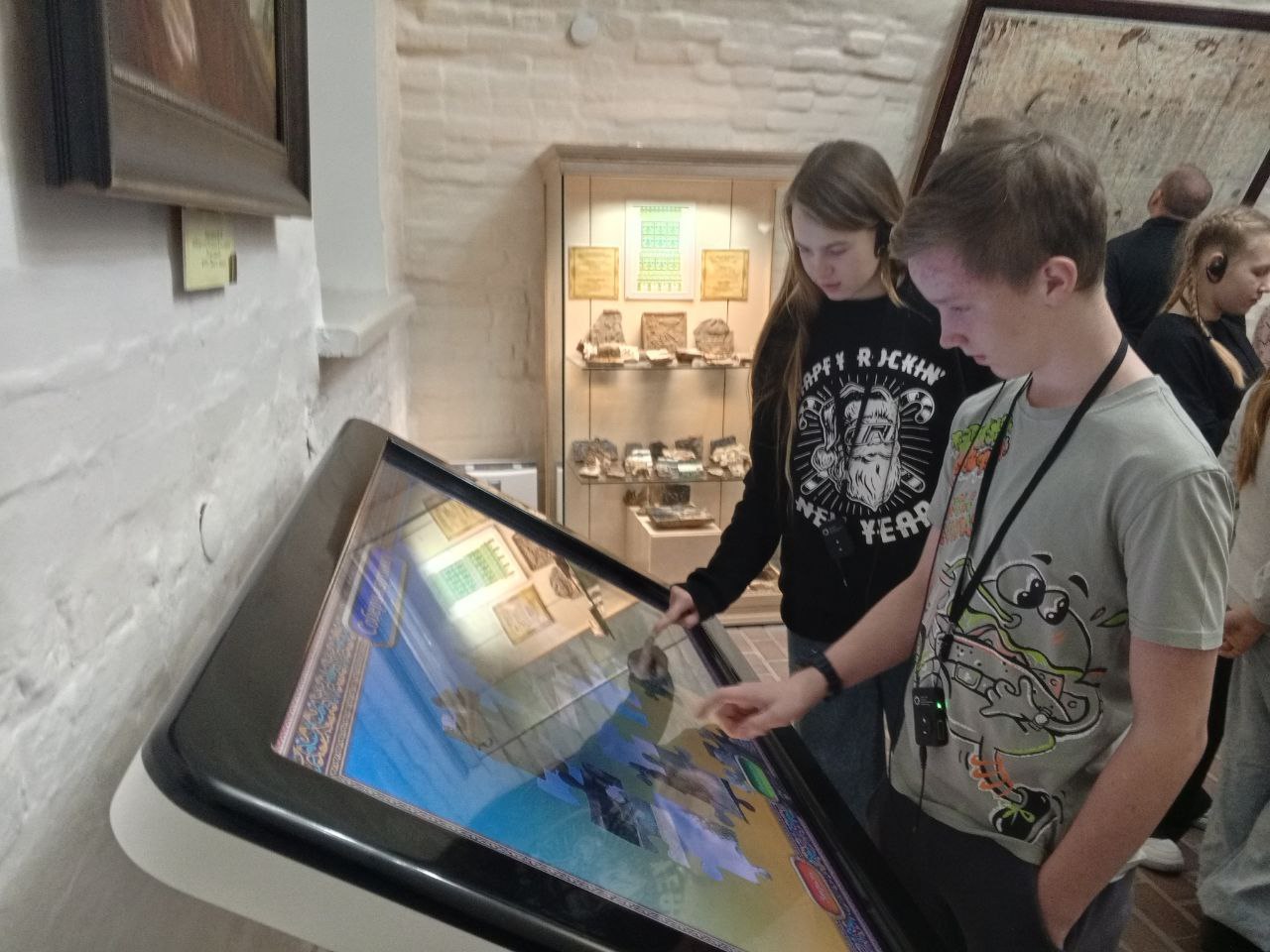 Максим Афанасьев: Ученики тюменских школ №65 и №72 совершили увлекательное путешествие в Тобольск! Максим Афанасьев: Ученики тюменских школ №65 и №72 совершили увлекательное путешествие в Тобольск!