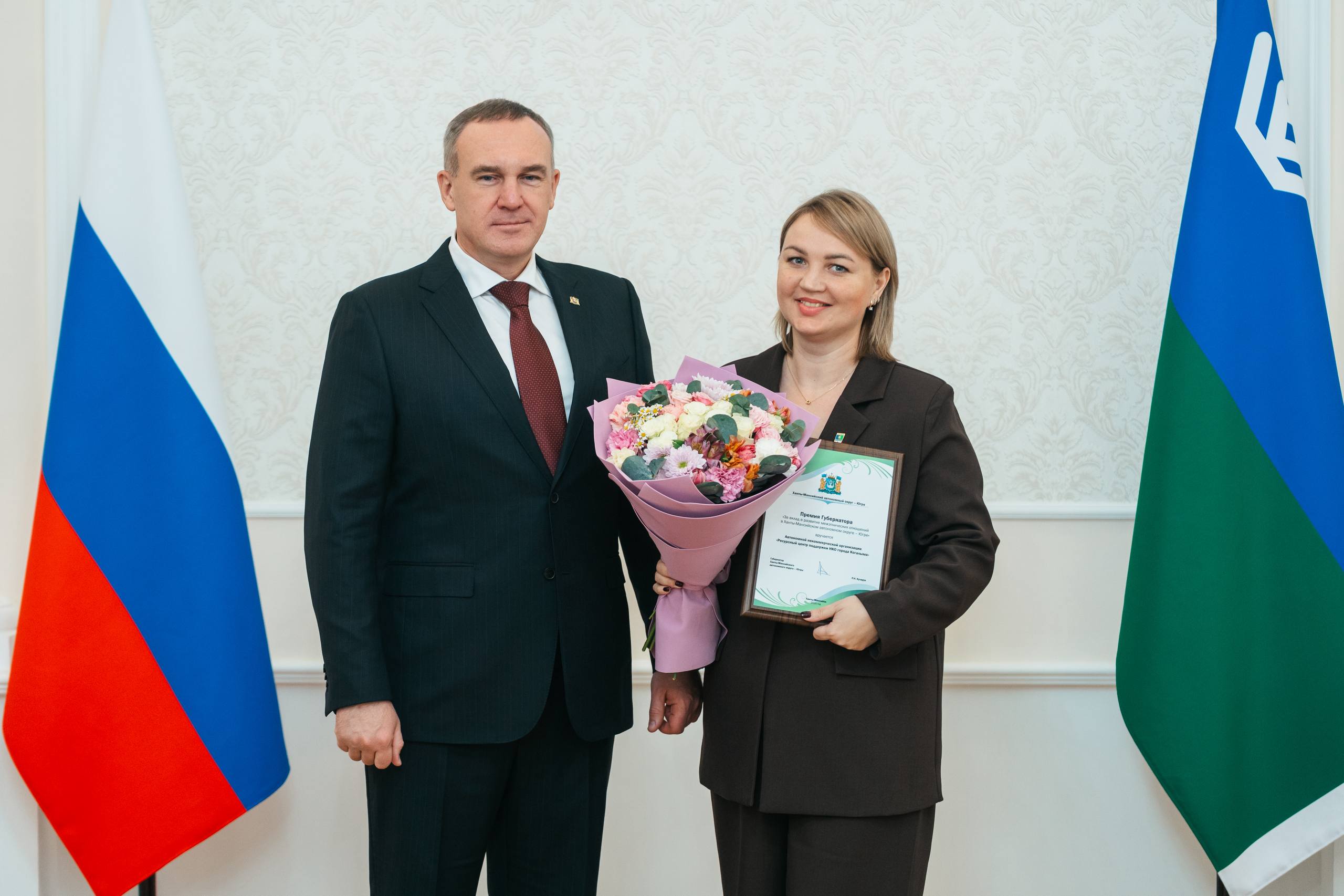 Руслан Кухарук: В рамках Всероссийской программы «Мы – граждане России!» вручил первые паспорта активистам «Движения Первых».  Руслан Кухарук: В рамках Всероссийской программы «Мы – граждане России!» вручил первые паспорта активистам «Движения Первых».