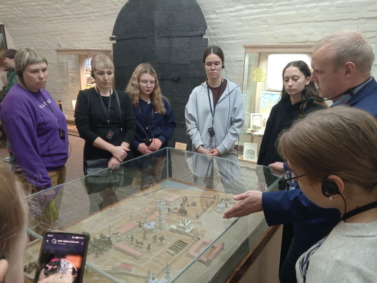 Максим Афанасьев: Ученики тюменских школ №65 и №72 совершили увлекательное путешествие в Тобольск! Максим Афанасьев: Ученики тюменских школ №65 и №72 совершили увлекательное путешествие в Тобольск!