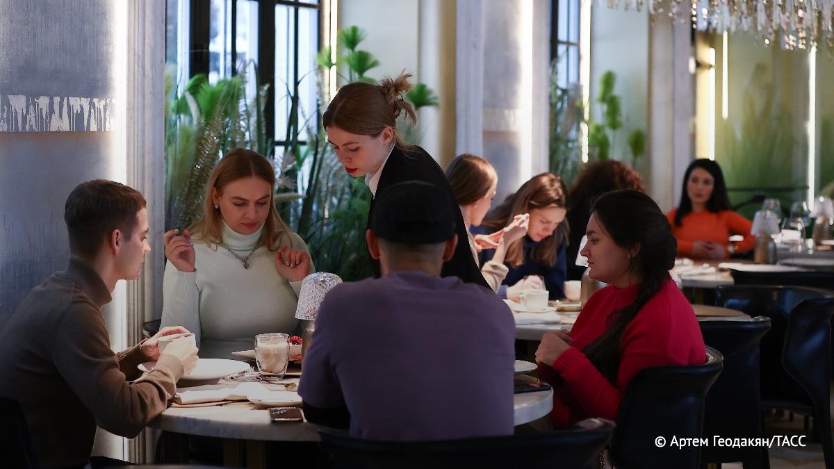 "Сонный туризм", гастрономия, отдых на природе и культурные развлечения стали приоритетными видами досуга для туристов на ноябрьские праздники