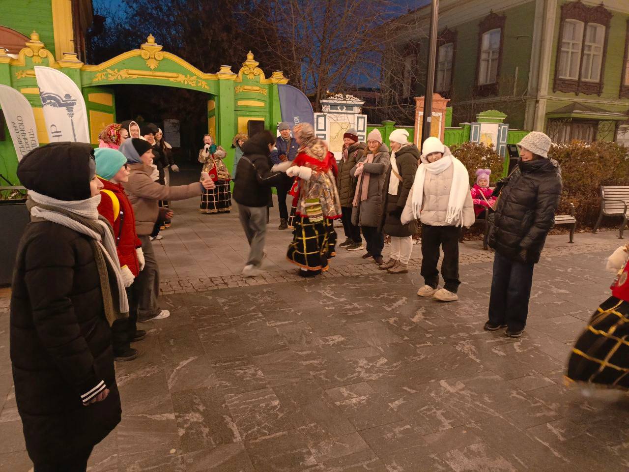 Сегодня, 3 ноября, Центр деревянного зодчества стал одной из главных городских площадок всероссийской акции «Ночь искусств» Сегодня, 3 ноября, Центр деревянного зодчества стал одной из главных городских площадок всероссийской акции «Ночь искусств»