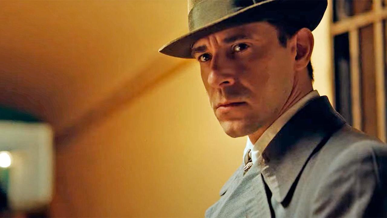 Максим Афанасьев: Сегодня на Первом канале транслировали сериал «Начальник разведки» Максим Афанасьев: Сегодня на Первом канале транслировали сериал «Начальник разведки»