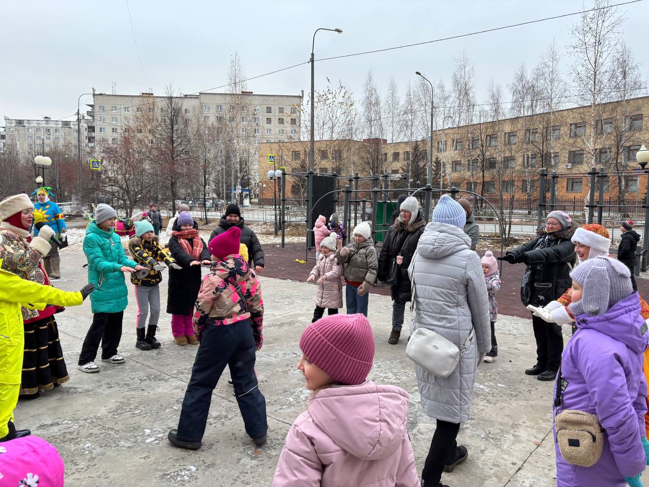 День народного единства: ярко, колоритно, по-сибирски! День народного единства: ярко, колоритно, по-сибирски!