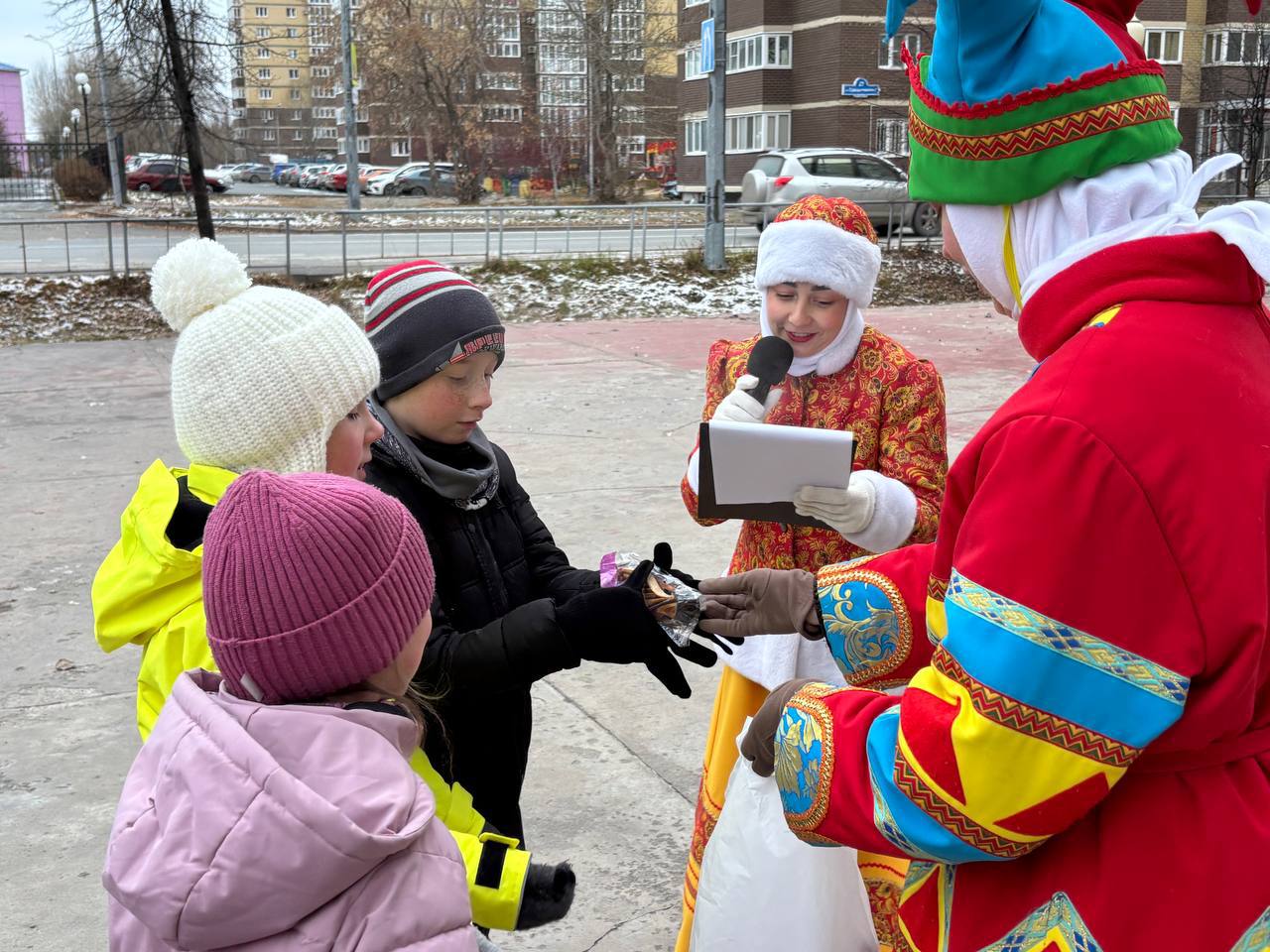 День народного единства: ярко, колоритно, по-сибирски! День народного единства: ярко, колоритно, по-сибирски!