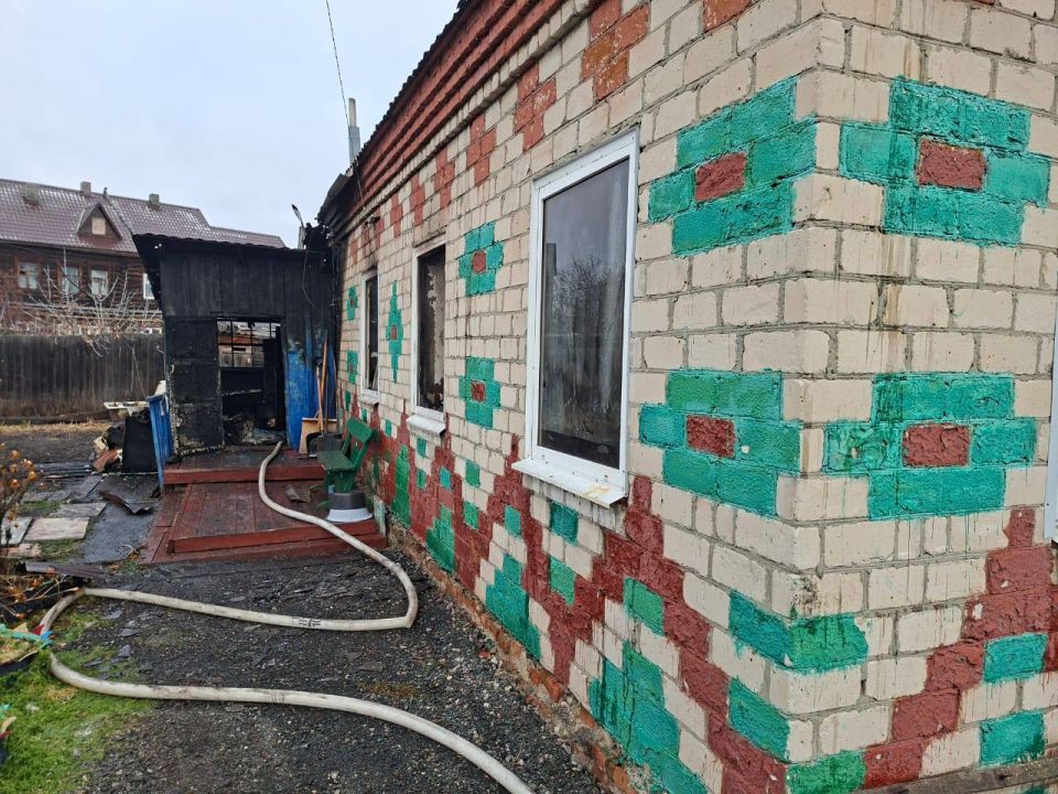 В Ялуторовске следователи устанавливают обстоятельства гибели женщины при пожаре В Ялуторовске следователи устанавливают обстоятельства гибели женщины при пожаре