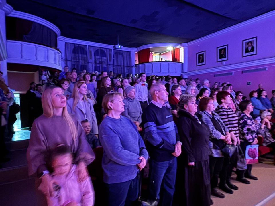     !         ,    !         !...