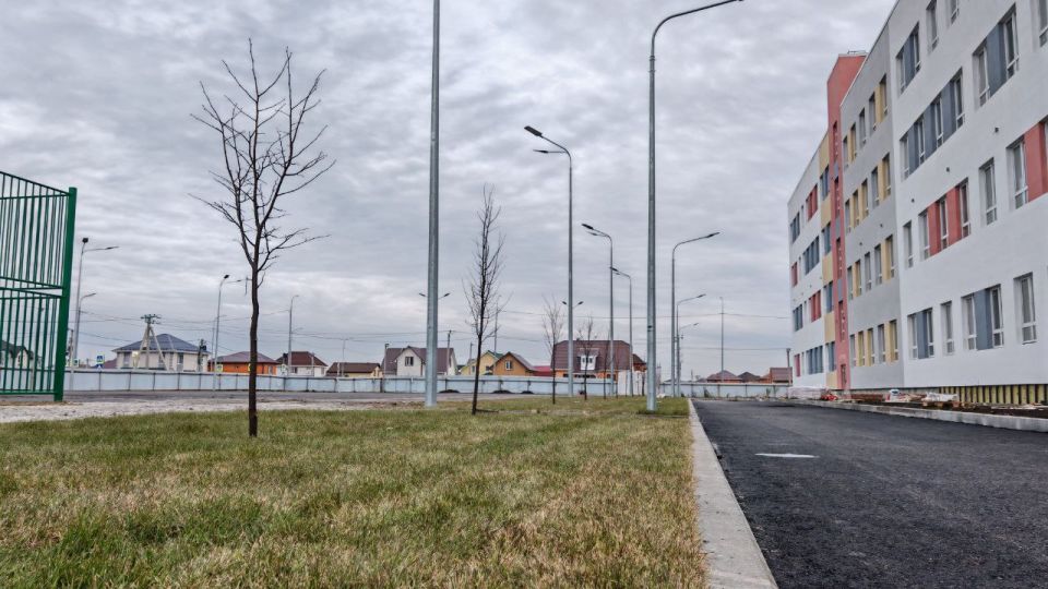 Про благоустройство на территории строящейся школы в микрорайоне Березняковском в Тюмени Про благоустройство на территории строящейся школы в микрорайоне Березняковском в Тюмени