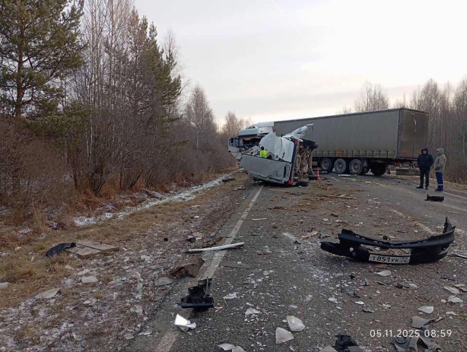 Один человек погиб и еще трое пострадали при ДТП в Тюменской области Один человек погиб и еще трое пострадали при ДТП в Тюменской области