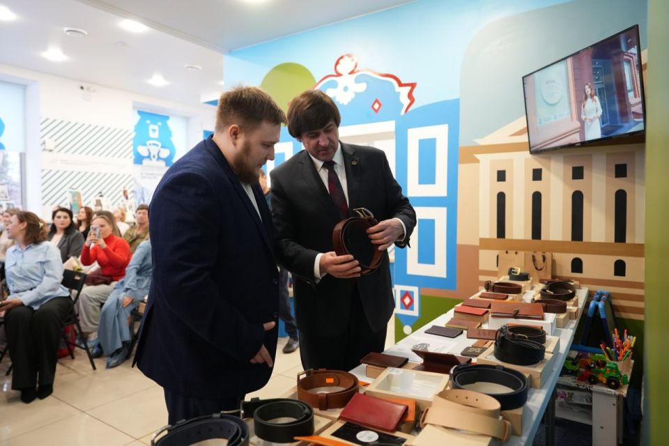 Максим Афанасьев: Проект «СВОй кожевенник» — возрождение традиций и поддержка наших героев! Максим Афанасьев: Проект «СВОй кожевенник» — возрождение традиций и поддержка наших героев!