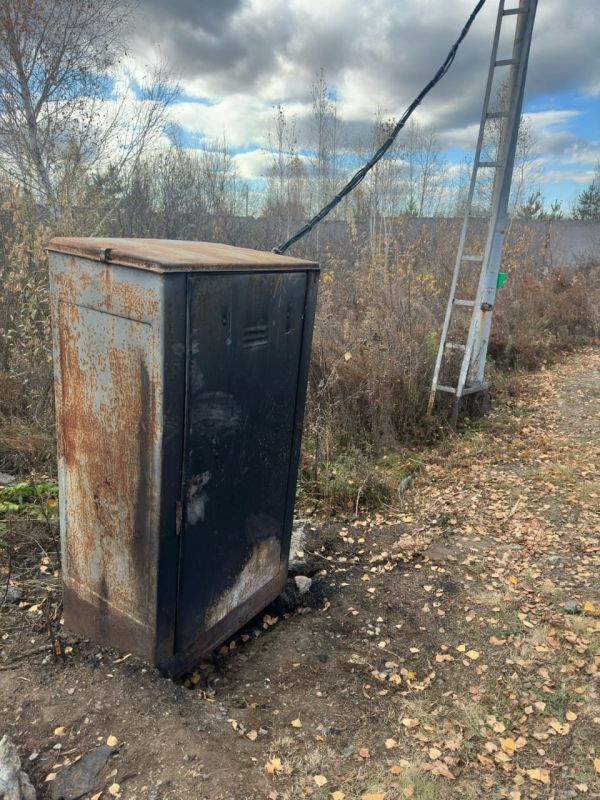 Транспортные полицейские Кургана во взаимодействии с представителями ФСБ задержали подозреваемых в поджоге релейного шкафа Транспортные полицейские Кургана во взаимодействии с представителями ФСБ задержали подозреваемых в поджоге релейного шкафа