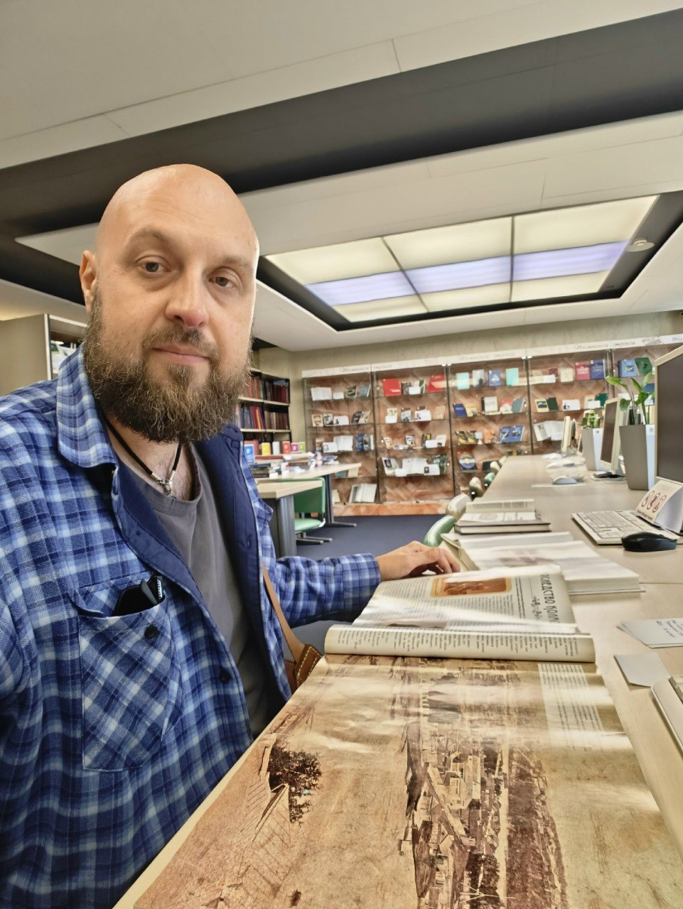 В Тюмени продолжается проект "Кожа со Смыслами", возрождающий кожевенные традиции В Тюмени продолжается проект "Кожа со Смыслами", возрождающий кожевенные традиции