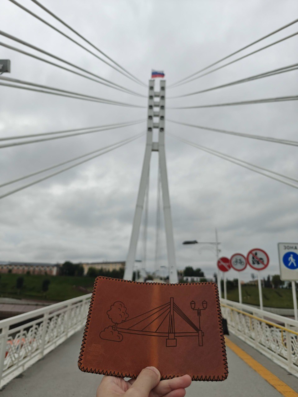 В Тюмени продолжается проект "Кожа со Смыслами", возрождающий кожевенные традиции В Тюмени продолжается проект "Кожа со Смыслами", возрождающий кожевенные традиции