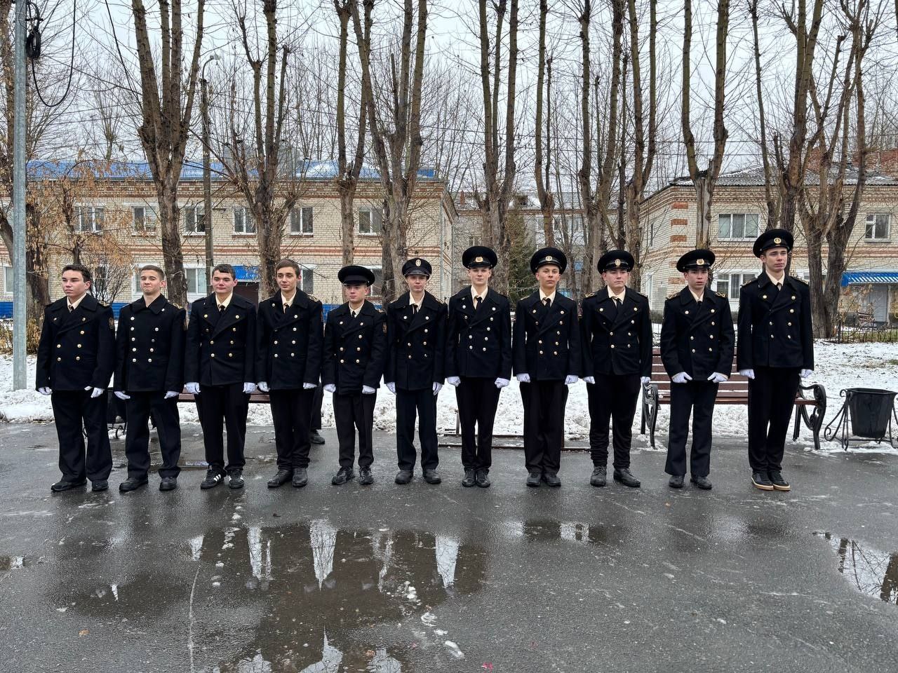 Торжественное открытие мемориала в честь воинов-победителей Торжественное открытие мемориала в честь воинов-победителей