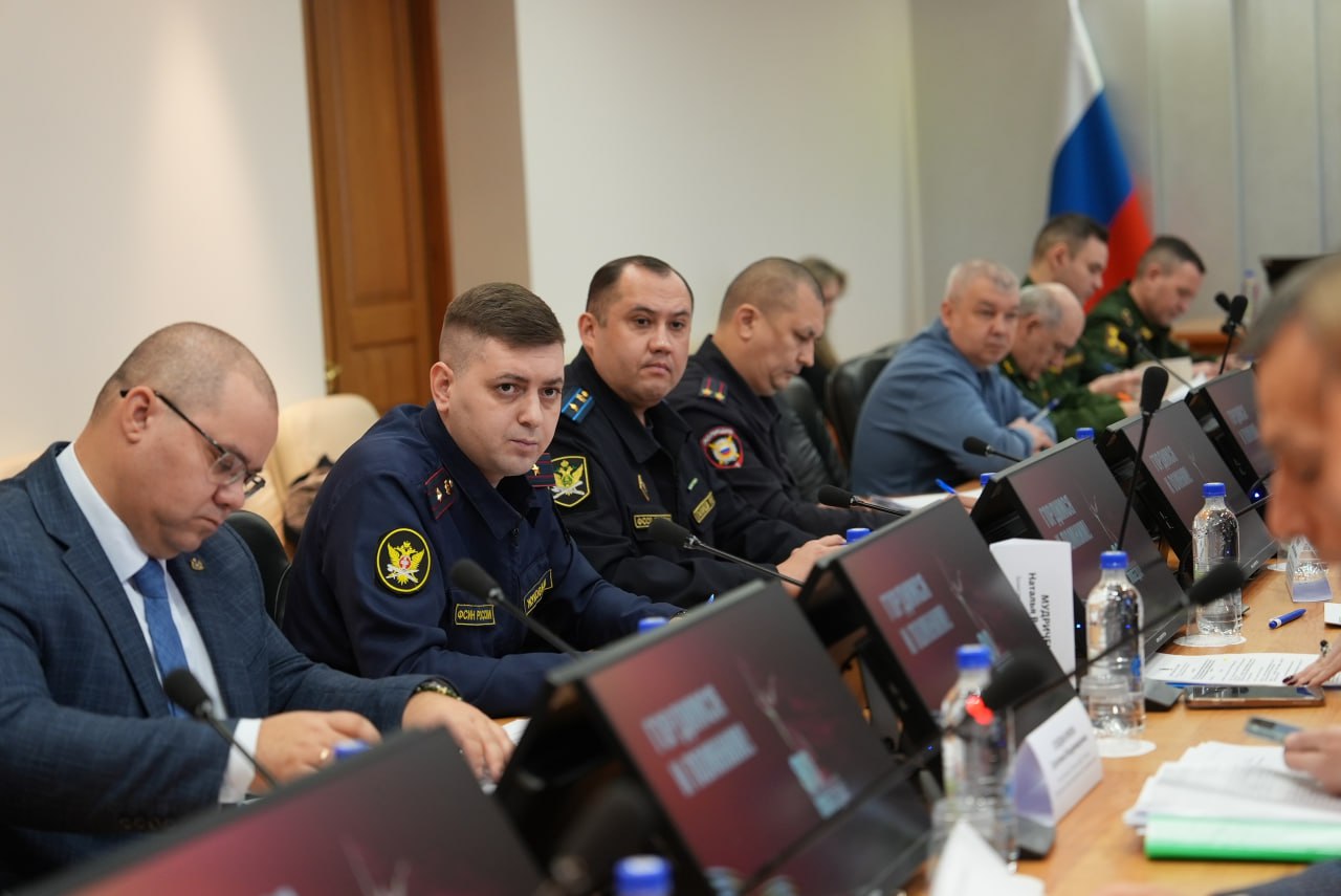 Максим Афанасьев: Вопросы прохождения военной службы по контракту обсудили на оперативном штабе Максим Афанасьев: Вопросы прохождения военной службы по контракту обсудили на оперативном штабе