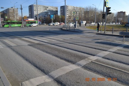 Максим Афанасьев: На улицах Широтной и Пермякова начались работы по ямочному ремонту