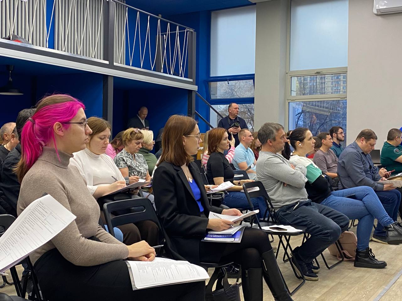 В Тюмени состоялось обучение по профилактике кибермошенничества В Тюмени состоялось обучение по профилактике кибермошенничества