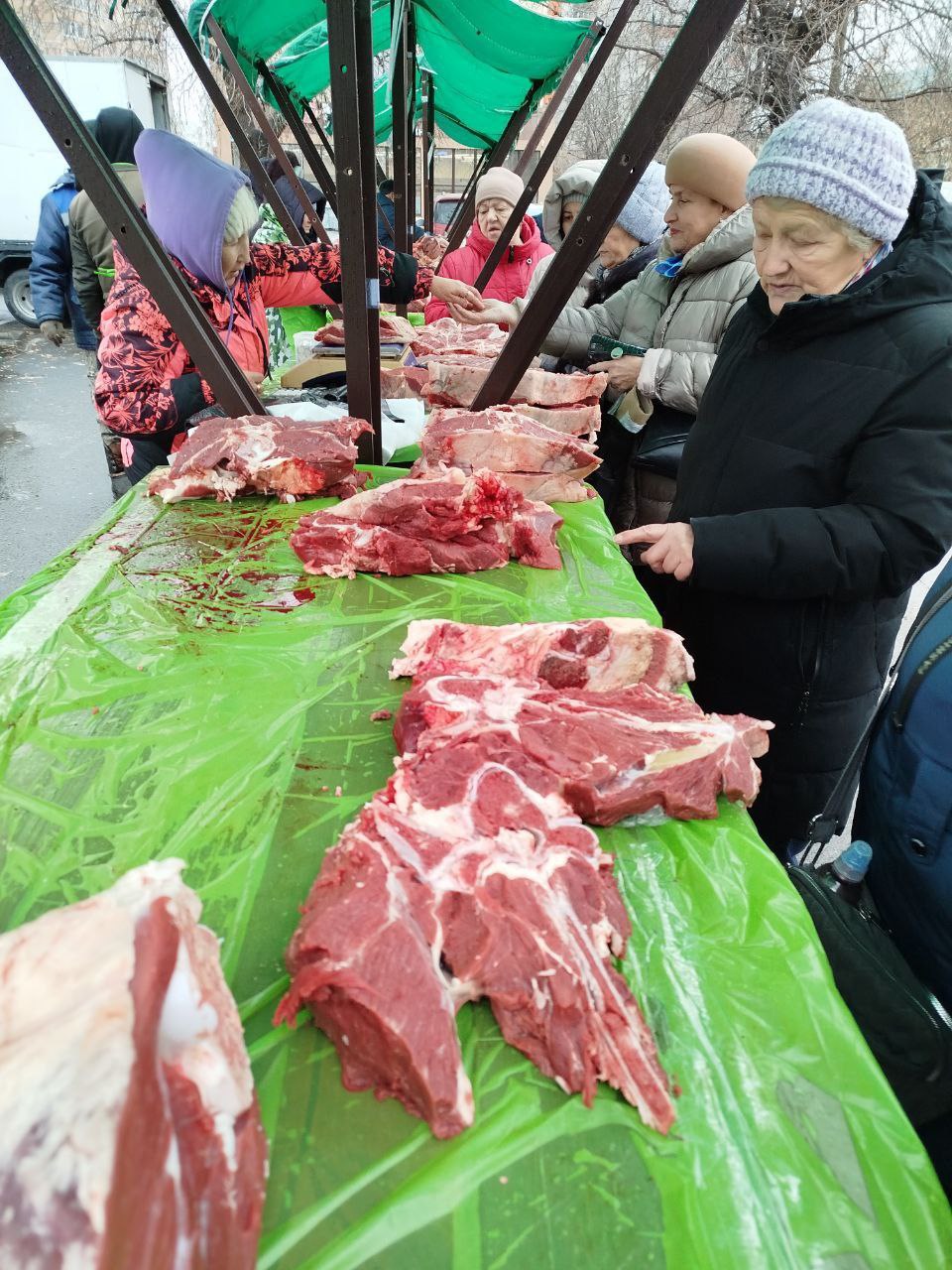 Доброе утро, дорогие тюменцы и гости нашего замечательного города! Доброе утро, дорогие тюменцы и гости нашего замечательного города!