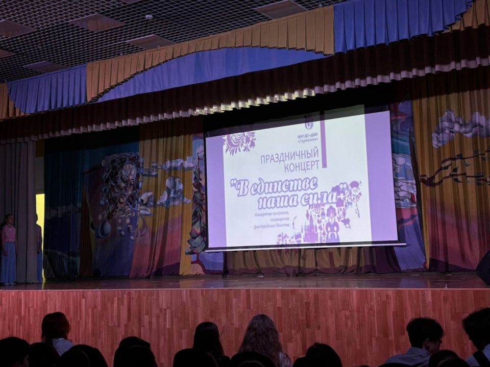 Открытка солдату и песня для всех