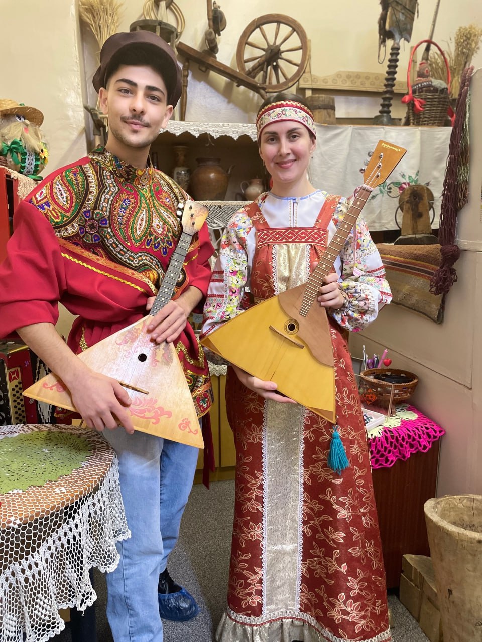 С верой в будущее, с любовью к прошлому: Центр русской культуры отмечает юбилей! С верой в будущее, с любовью к прошлому: Центр русской культуры отмечает юбилей!