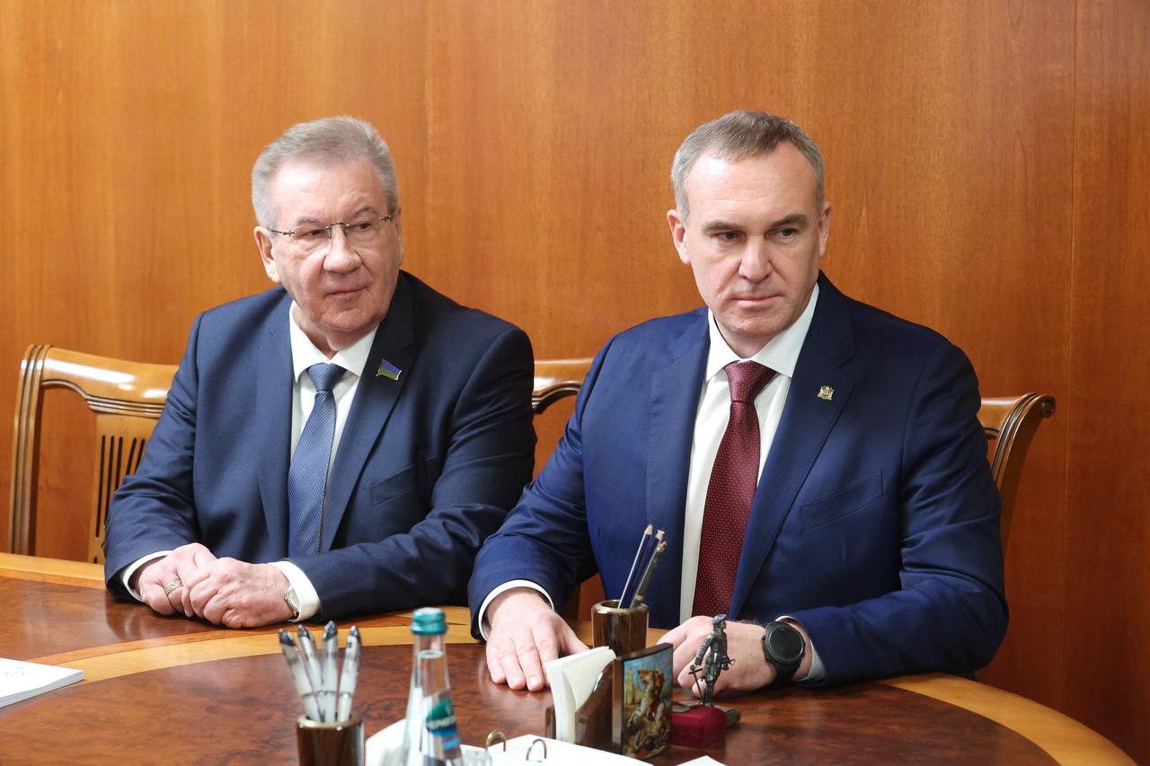 Председатель Совета Федерации Валентина Матвиенко провела встречу с губернатором Ханты-Мансийского автономного округа — Югры Русланом Кухаруком Председатель Совета Федерации Валентина Матвиенко провела встречу с губернатором Ханты-Мансийского автономного округа — Югры Русланом Кухаруком