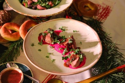 Гала-презентация набирающего популярность фестиваля «Сибирь на вкус» прошла в День Сибири в ДК «Нефтяник»