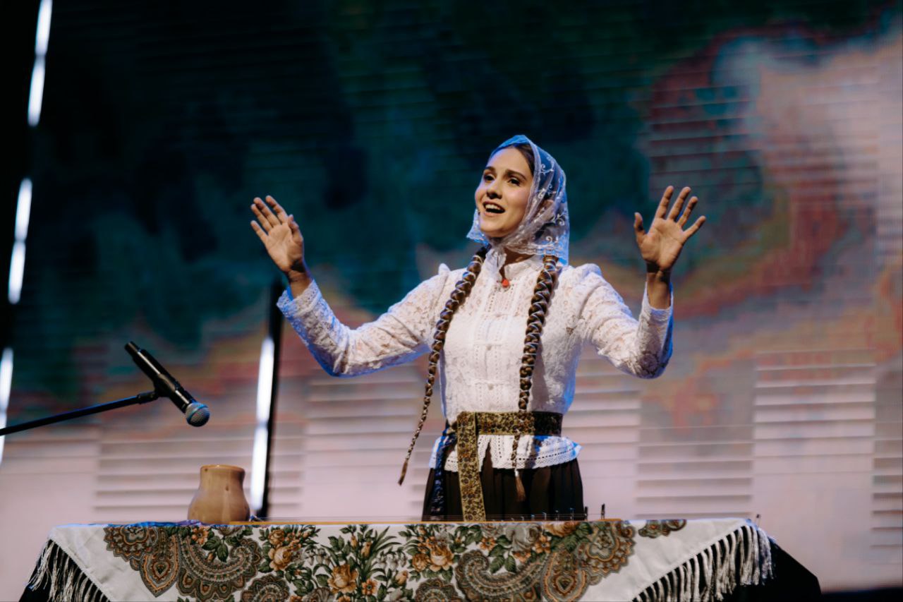 Тюменка стала победительницей XIV Национального музыкального проекта "Универвидение" Тюменка стала победительницей XIV Национального музыкального проекта "Универвидение"