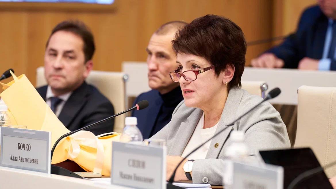 Руслан Кухарук: Югорские муниципалитеты переходят на одноуровневую систему местного самоуправления Руслан Кухарук: Югорские муниципалитеты переходят на одноуровневую систему местного самоуправления