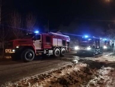 Этим вечером огнеборцы ликвидировали пожар на Ленинградской улице