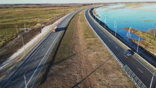 Руслан Кухарук: Коллектив АО «Мостострой-11» в этом году отмечает 50-летний юбилей предприятия, сегодня в Тюмени вручил окружные награды лучшим работникам