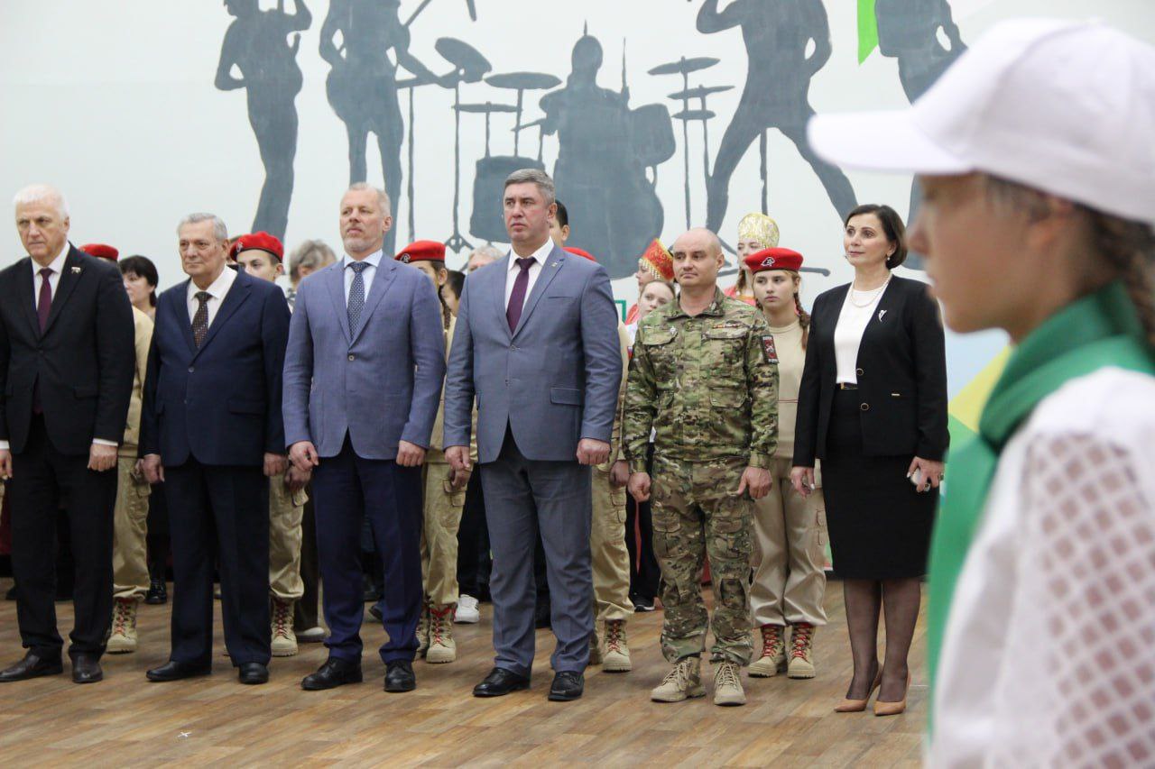 В Нижнетавдинской школе открыли Агротехнологический класс В Нижнетавдинской школе открыли Агротехнологический класс