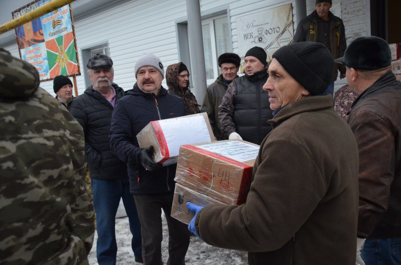 Очередную партию гуманитарного груза в зону СВО отправили жители Нижнетавдинского округа Очередную партию гуманитарного груза в зону СВО отправили жители Нижнетавдинского округа